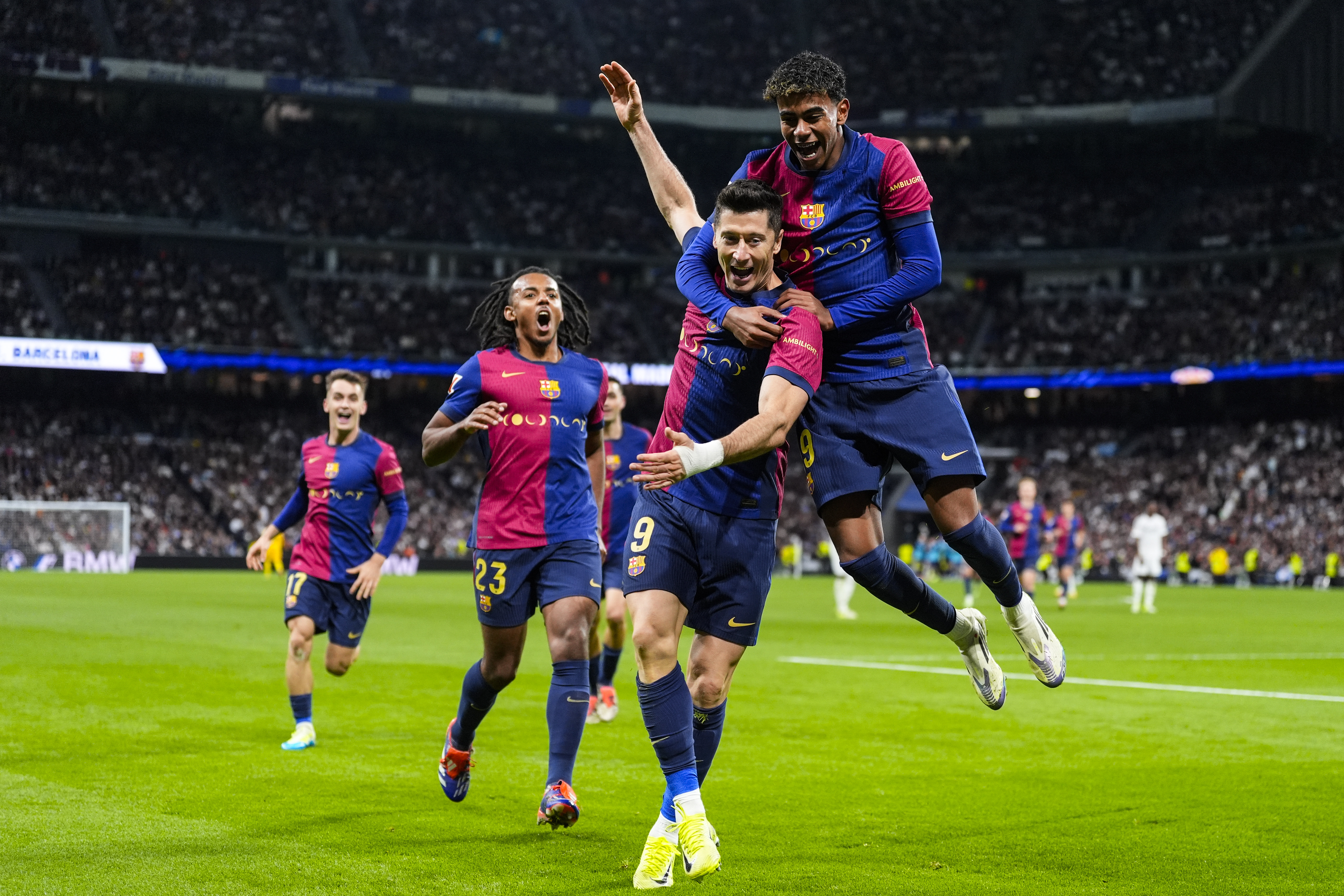 关于巴黎圣日耳曼力克曼联，莱万扑点救主世界杯的信息