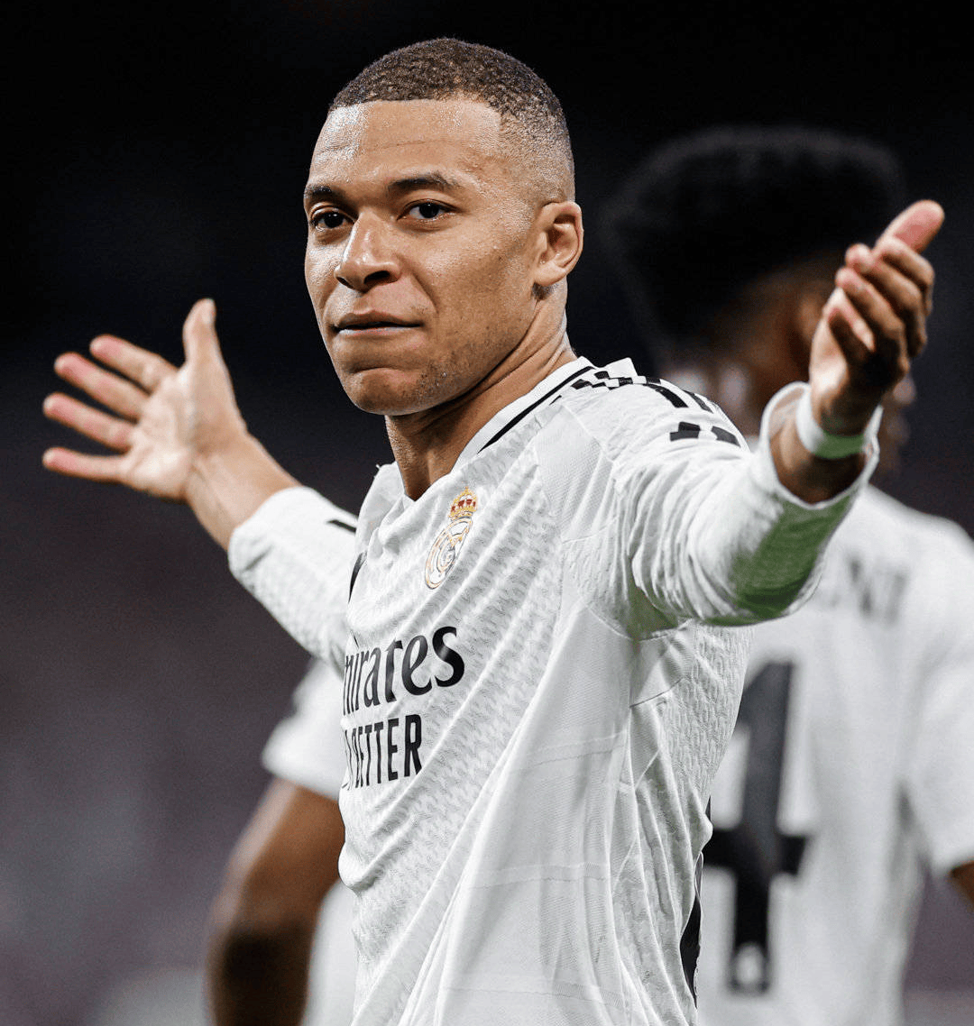 皇马鏖战尤文,若日尼奥状态火热 皇马鏖战尤文,若日尼奥状态火热