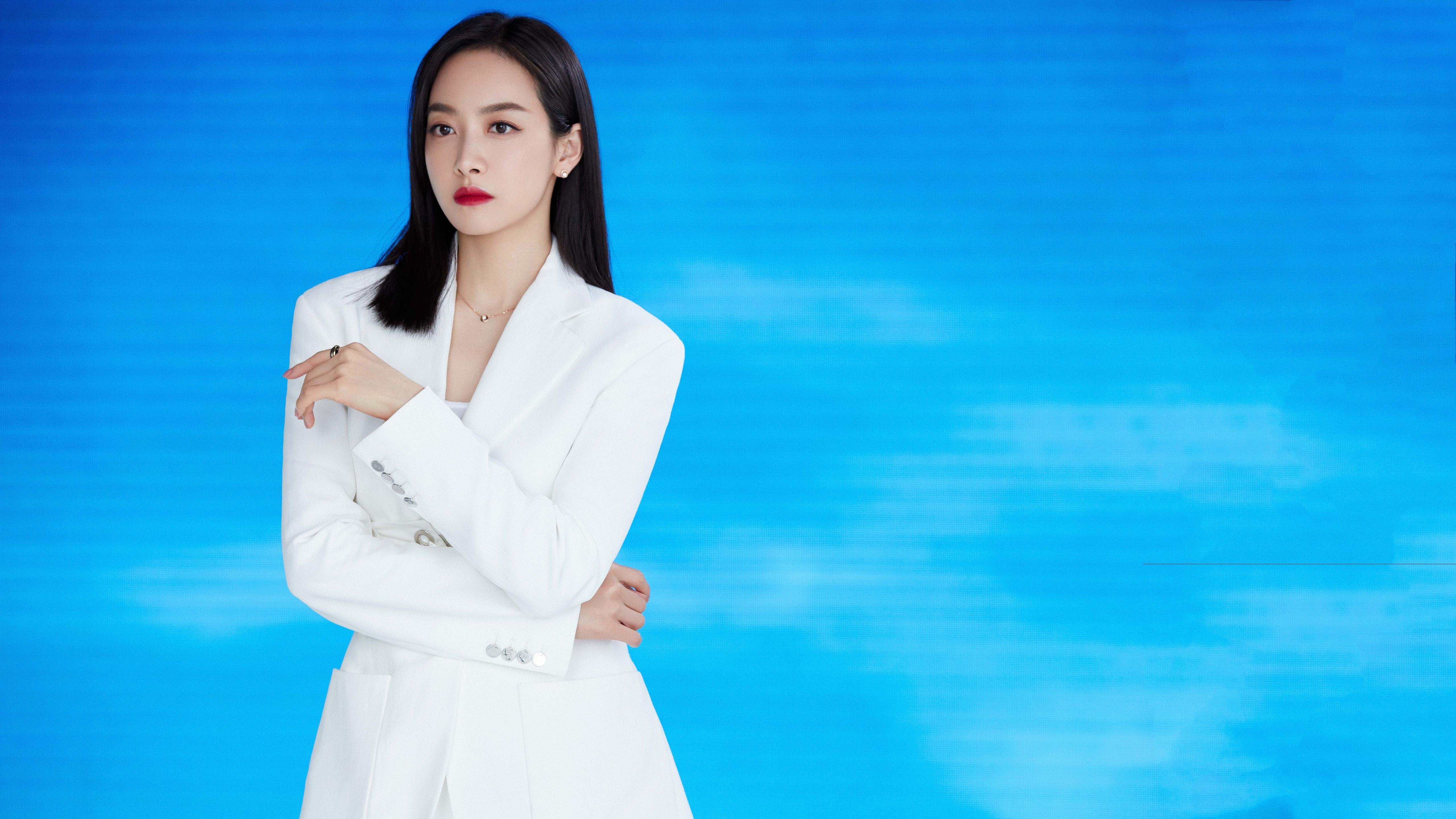 雷火电竞合作-杂牌军逆袭豪门，阿尔及利亚国脚联队如何稳稳拿下尤文，库尔图瓦成胜负手